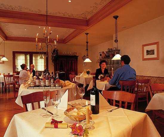 Gasthof Adler Schramberg Restauracja zdjęcie